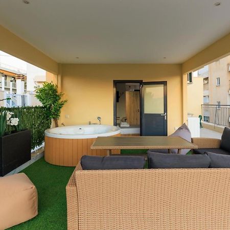 Aiolos Super Lux Suite Jucuzzi Nea Smyrni Centre 雅典 外观 照片