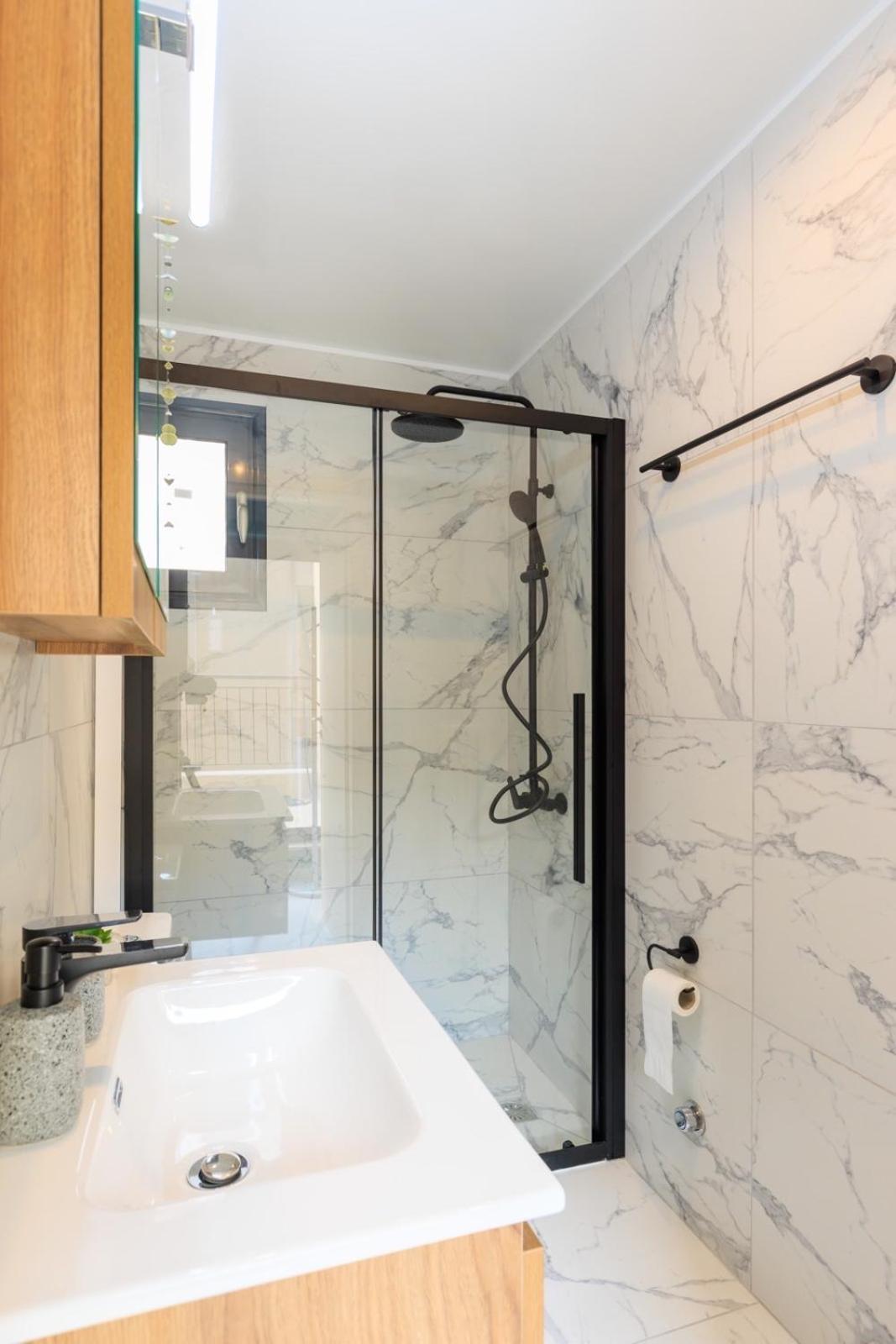 Aiolos Super Lux Suite Jucuzzi Nea Smyrni Centre 雅典 外观 照片