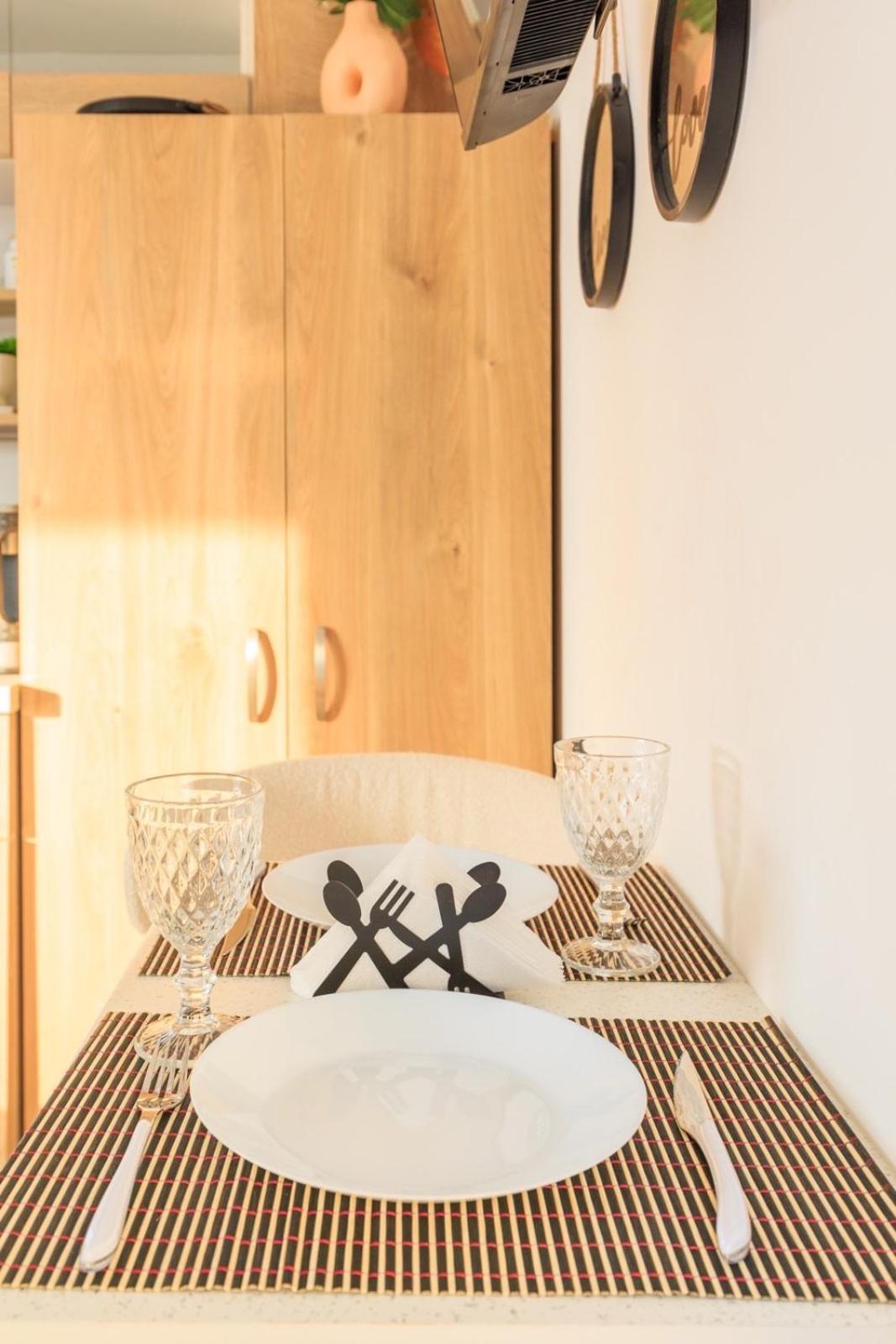 Aiolos Super Lux Suite Jucuzzi Nea Smyrni Centre 雅典 外观 照片